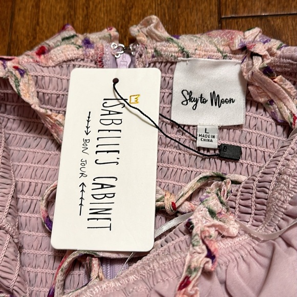 Isabelle's Cabinet Sky to Moon Pink floral ruched mini Dress - Picture 2 of 10